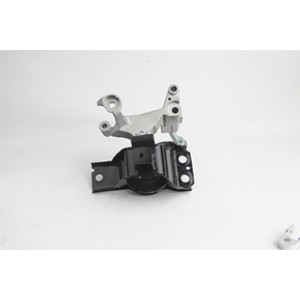 Engine mount, engine mount