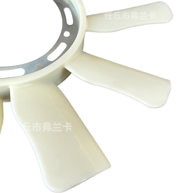 Factory wholesale of automotive cooling fan blades suitable for TOYOTA Isuzu fan blades and automotive parts