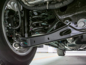 Vacuum Leaks: Symptoms, Detection & Repair Solutions for Your Car