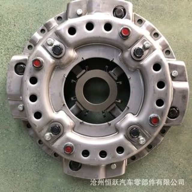The manufacturer supplies ISC549/ISD072U clutch pressure plates for cement mixer trucks