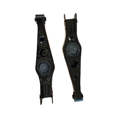 Suitable for Hyundai Kia rear suspension arm 55210F8000 auto parts rear swing arm assembly cross-border sales