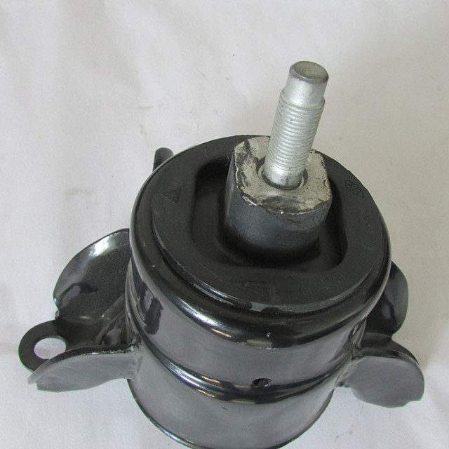 Applicable to Beijing IX25 21810-C9000 engine bracket engine right bracket engine foot glue
