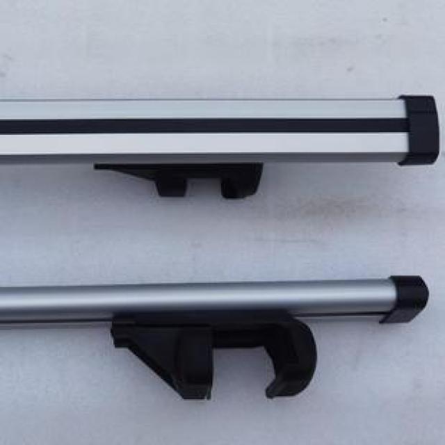 Factory direct supply of ordinary version universal SUV off-road vehicle car roof aluminum alloy luggage rack with lock cross bar