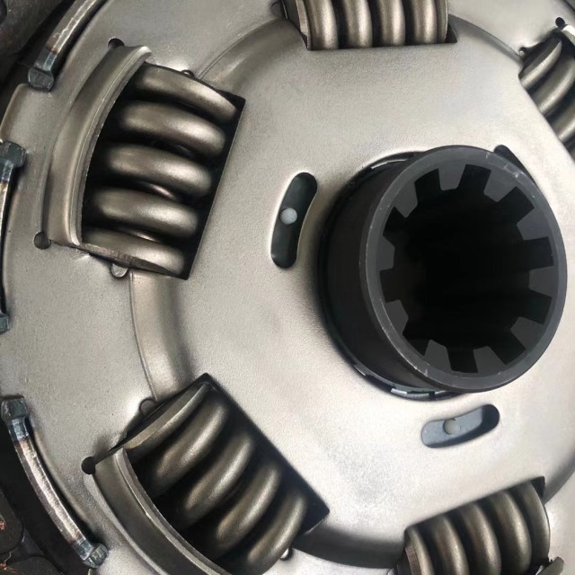 WG9925160611 factory wholesale 430 pull-type large hole pressure plate, 500 horsepower special, various models available