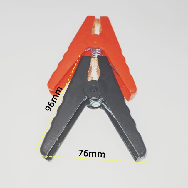 A pair of red and black emergency power battery clips, factory wholesale 100A crocodile charging clips