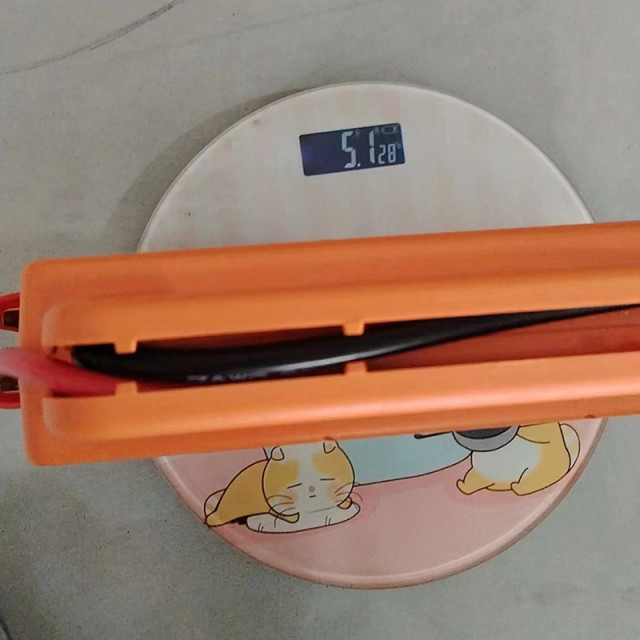 The 12v regular 6800 mah off-road battery emergency power supply for pickup trucks and light trucks can be used at minus 20 degrees