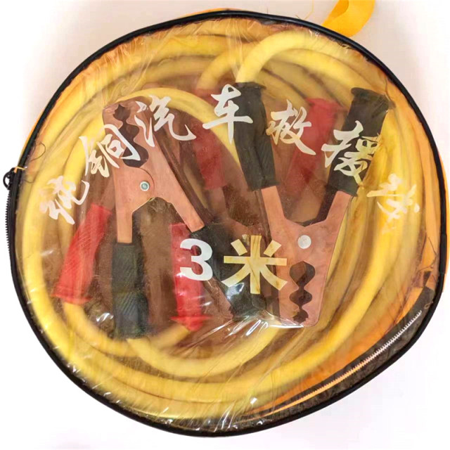 The 12v regular 6800 mah off-road battery emergency power supply for pickup trucks and light trucks can be used at minus 20 degrees