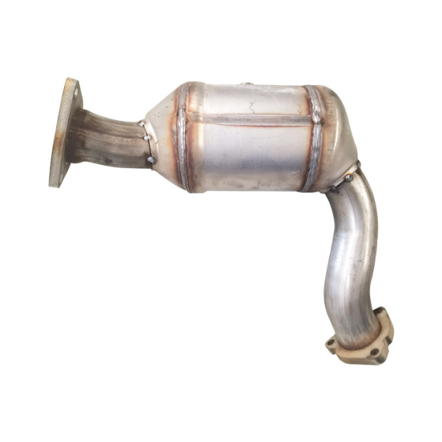 Three-way catalytic converter assembly