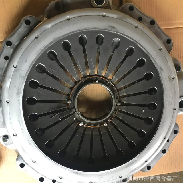 We have a wide range of clutch parts in stock, including MAN MFZ430, 3482083032 clutch pressure plates and clutch discs