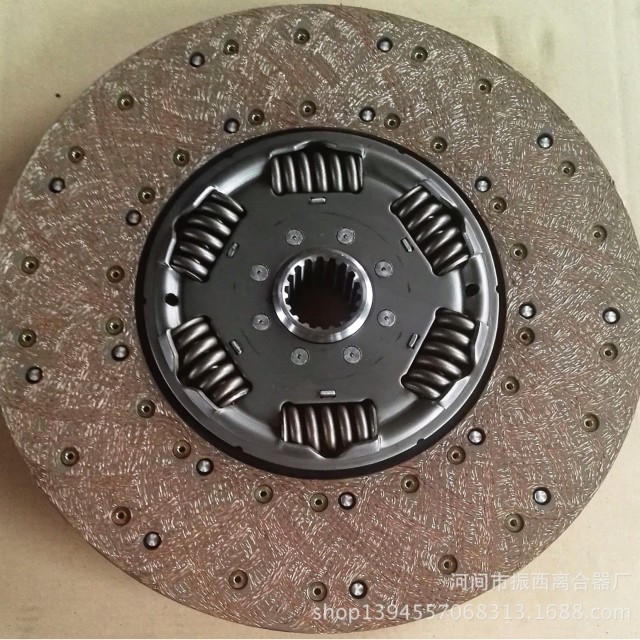All kinds of automotive clutch parts, truck clutch plates, and automotive driven disc clutch plates are in stock