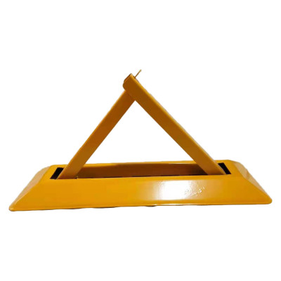 Hundred-A-shaped triangular octagonal manual ground stakes without drilling