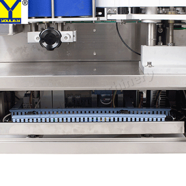 MT-130 Desktop Labeling Machine for Round Bottles