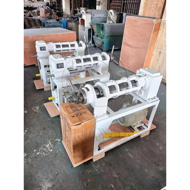 Single Screw Oil Press