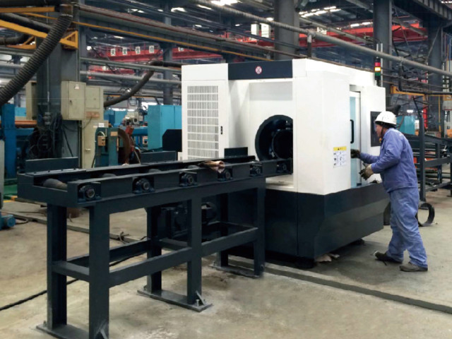 CND Stationary Pipe Cutting And Beveling Machine