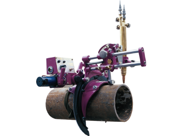 Intersecting line pipe cutting machine