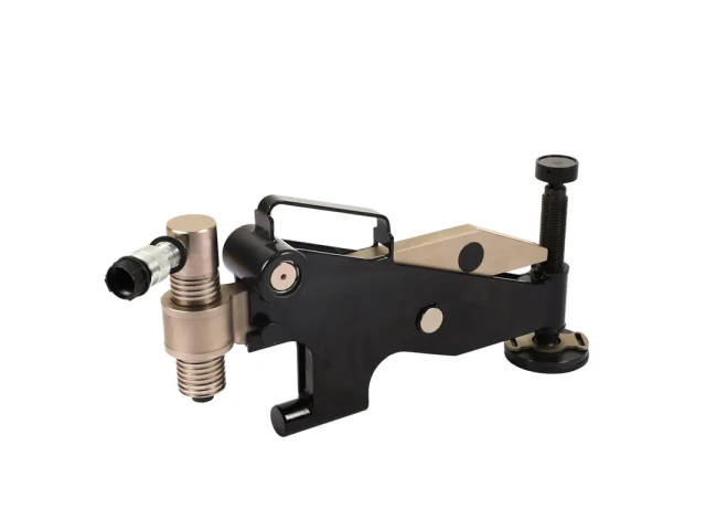Flange Misalignment Correction Tool