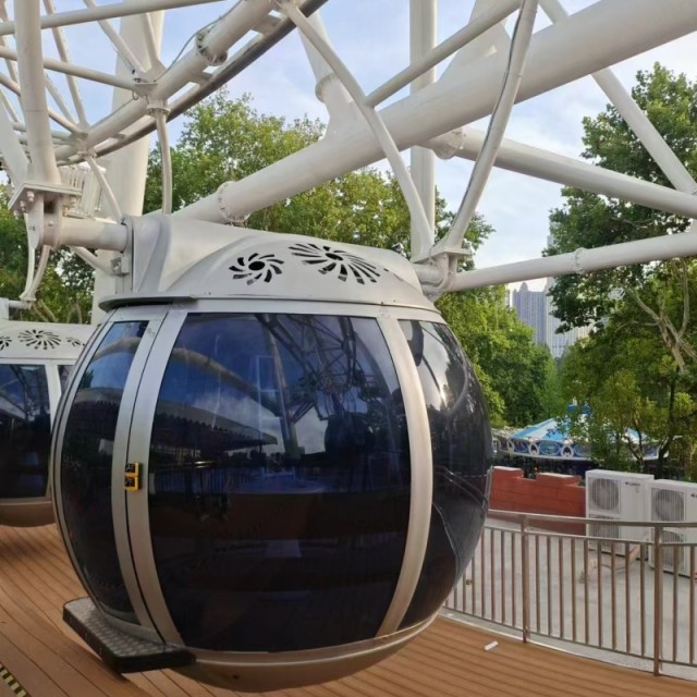 Ferris Wheel Gondola