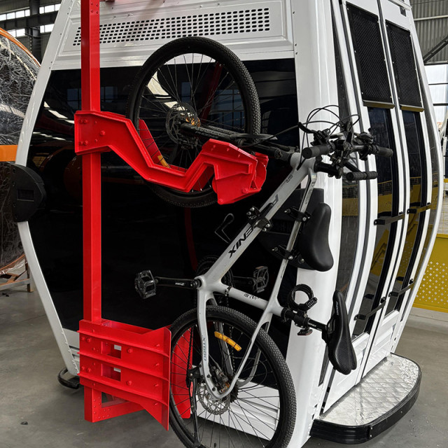 SMS-8A – Diamond Cabin Cable Car