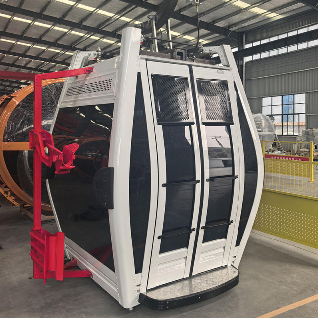 SMS-8A – Diamond Cabin Cable Car