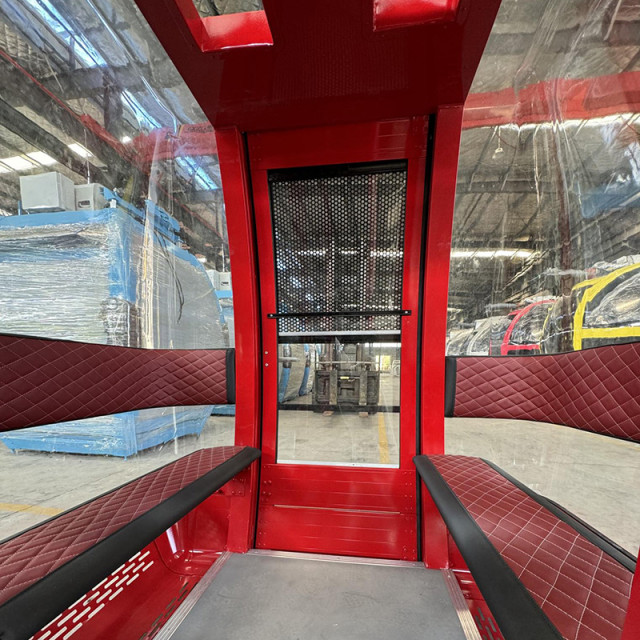SMS-4C - Four-Person Cable Car Cabin