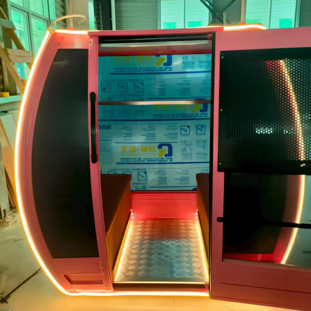 SMM-F4A-Four-Person Cubicle