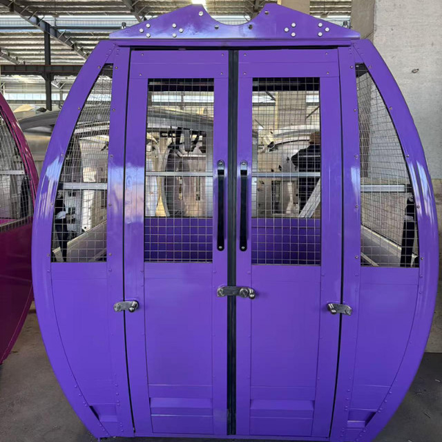 SMM-F4B-Four-Person Cubicle