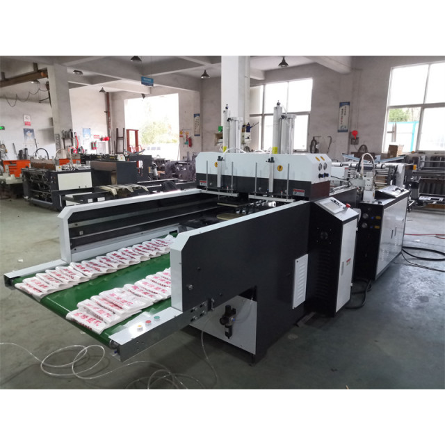 Super High-speed Full Auto Plastic T-shirt Bag Making Machine