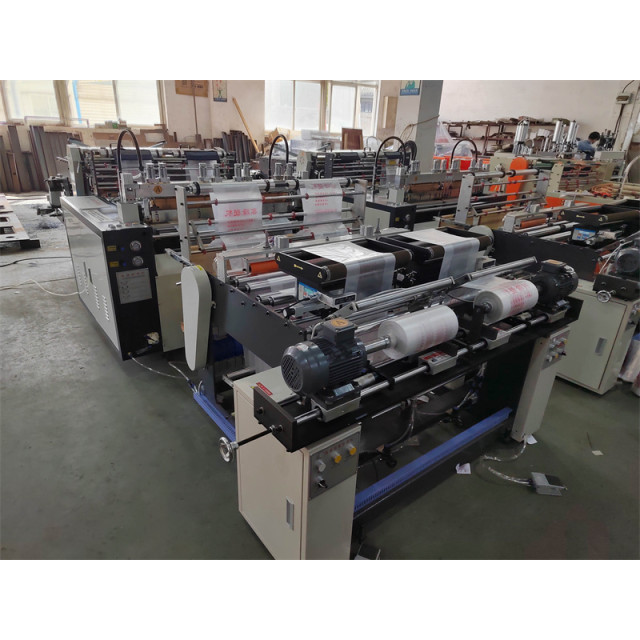 CLR-450*2H High Speed Two-line Flat Bag/T-shirt Bag on Roll Making Machine