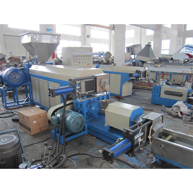 Water-cooling Type Double-stage PP/PE Plastic Recycling Machine