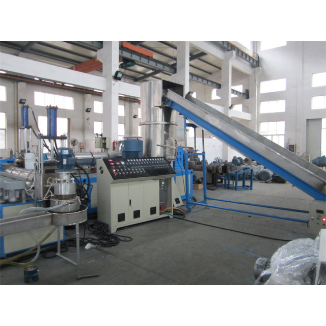 Water-ring Cutter Type Double-stage Waste PE Film Recycling Machine