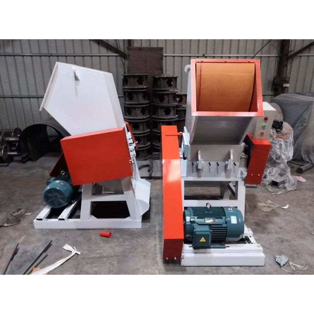 Plastic Film Crushing Machine