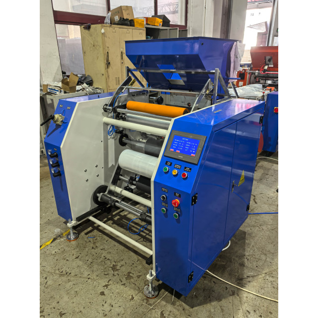 Full Auto Stretching Film Slitting and Rewinding Machine