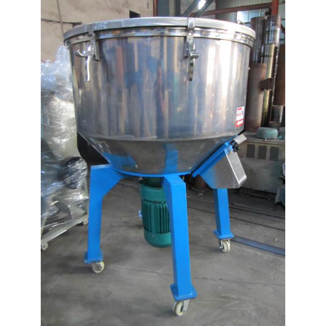 Plastic Mixer