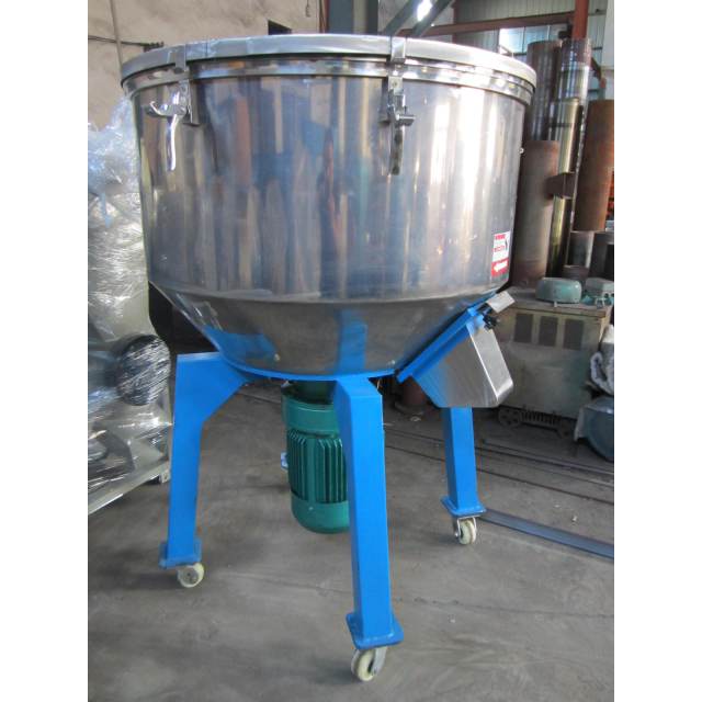 Plastic Mixer