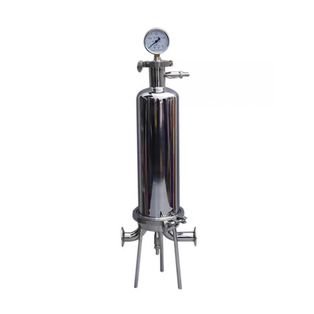 Microporous membrane filter