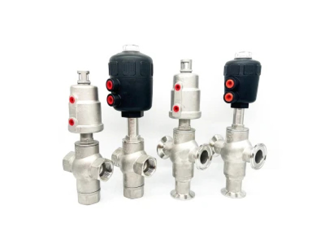 Pneumatic three-way Angle seat valve