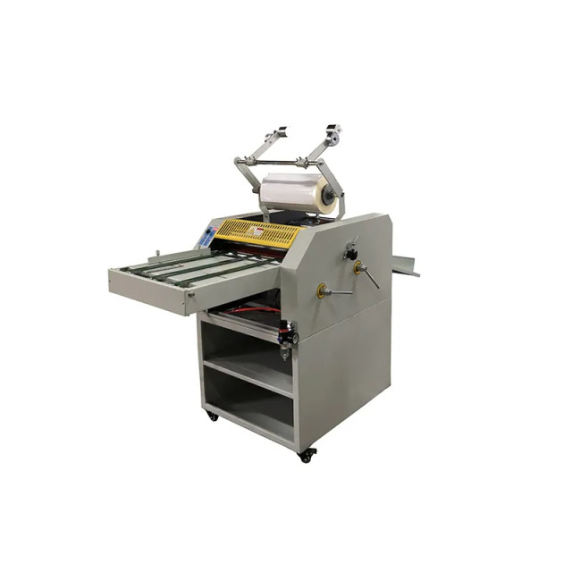 SMFM390C DIGITAL AUTO-CUT LAMINATING MACHINE