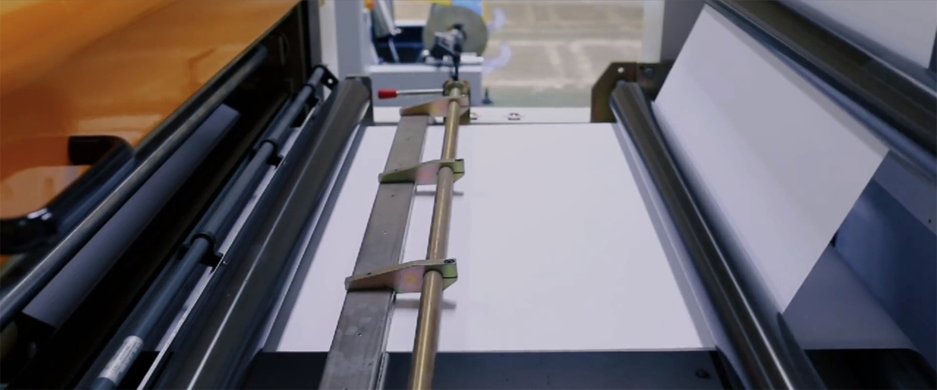 Shengxiang Machinery: Achieve ur roll material slitting & cutting in High Precision