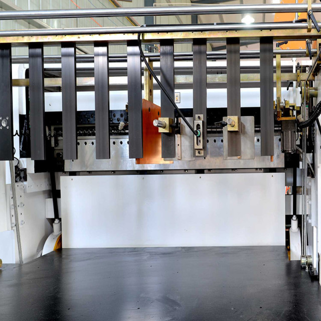 SX-SH1100 Sheeting Machine with 1.2 Meter Stacking