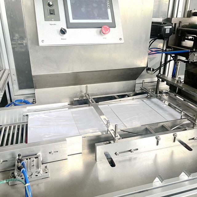 SX-FR Ream Paper Packaging Machine (Film Roll Feeding)
