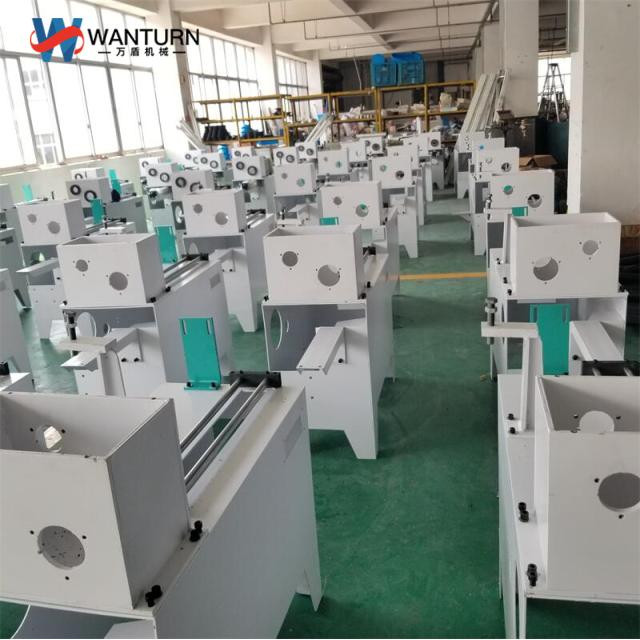 Paper core cutting machine